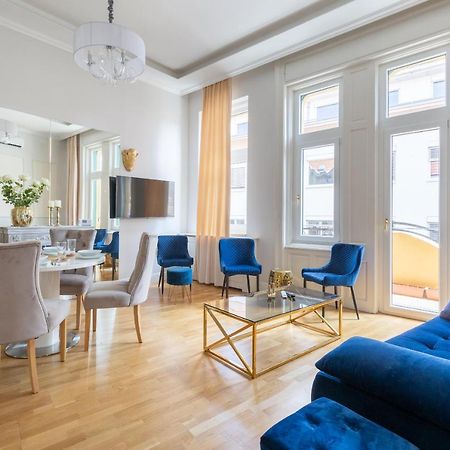 Designer Luxury Home In The Jewish Quarter Budapest Exteriör bild