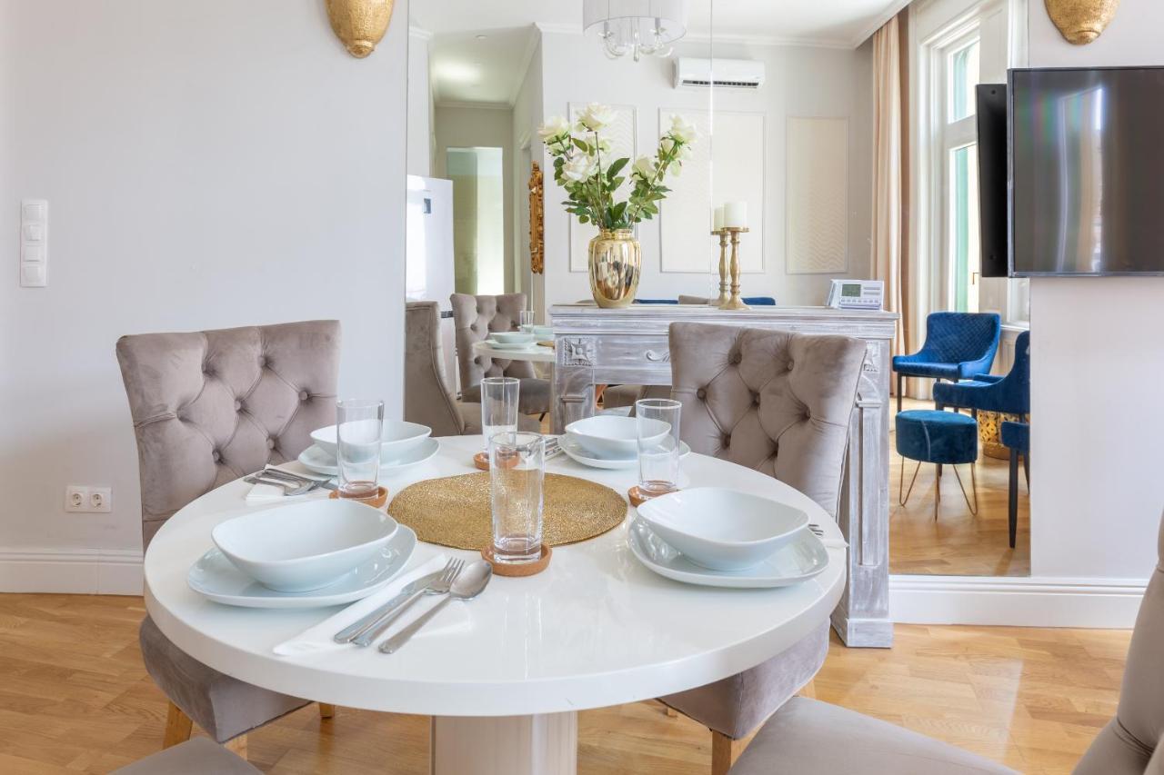 Designer Luxury Home In The Jewish Quarter Budapest Exteriör bild