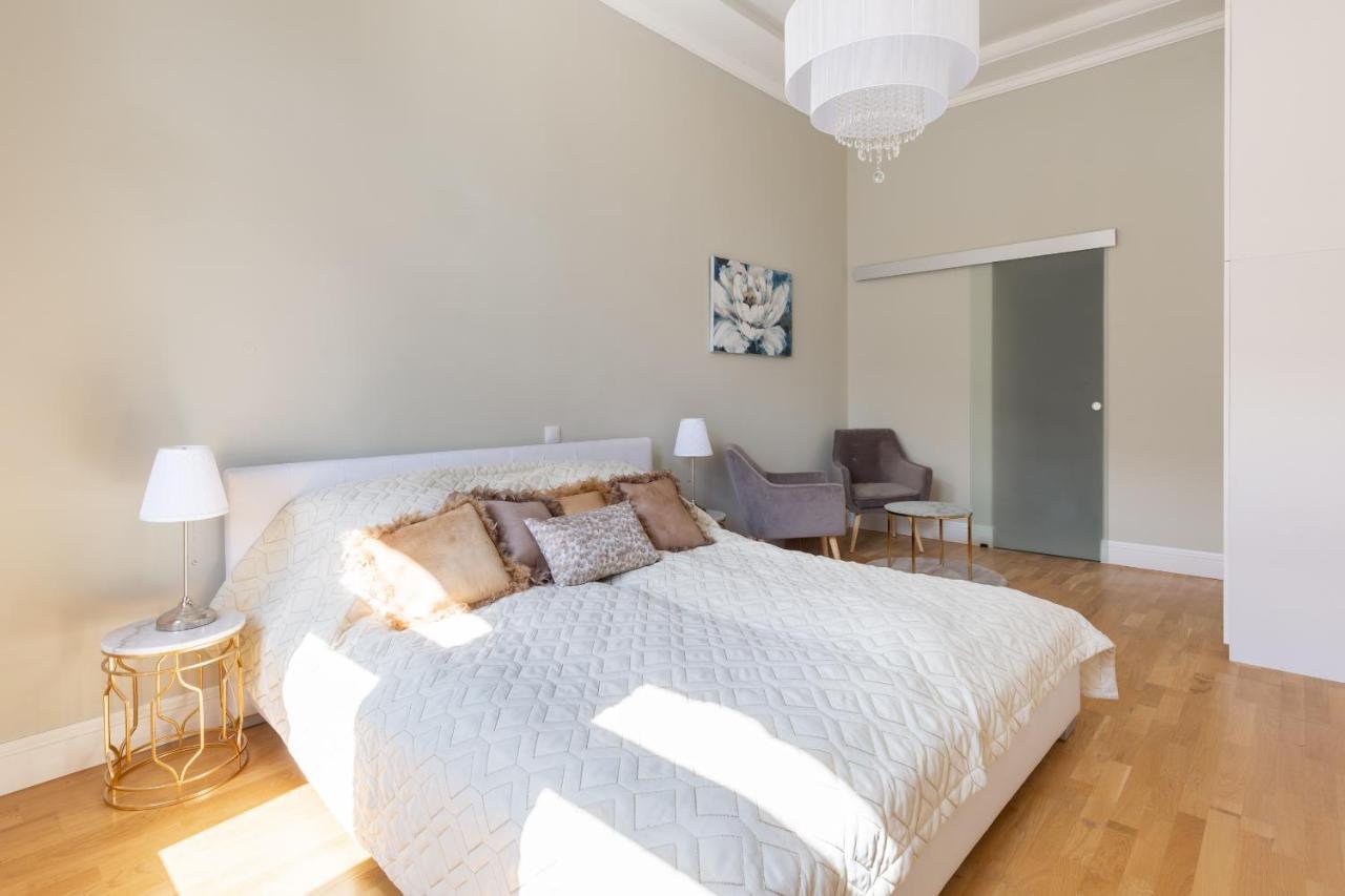 Designer Luxury Home In The Jewish Quarter Budapest Exteriör bild